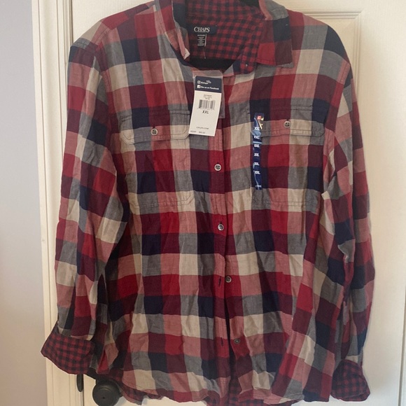 Button down - Picture 1 of 4